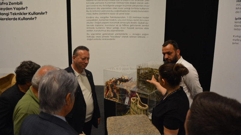 BAFRA ZEMBİLİ SERGİSİ SANATSEVERLERLE BULUŞTU